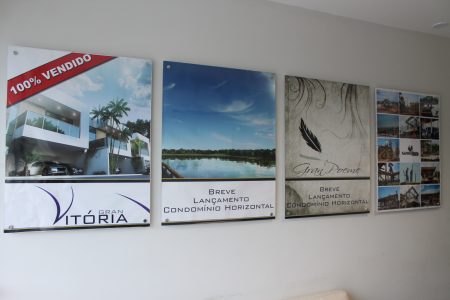 Pastas A em Acrilicos